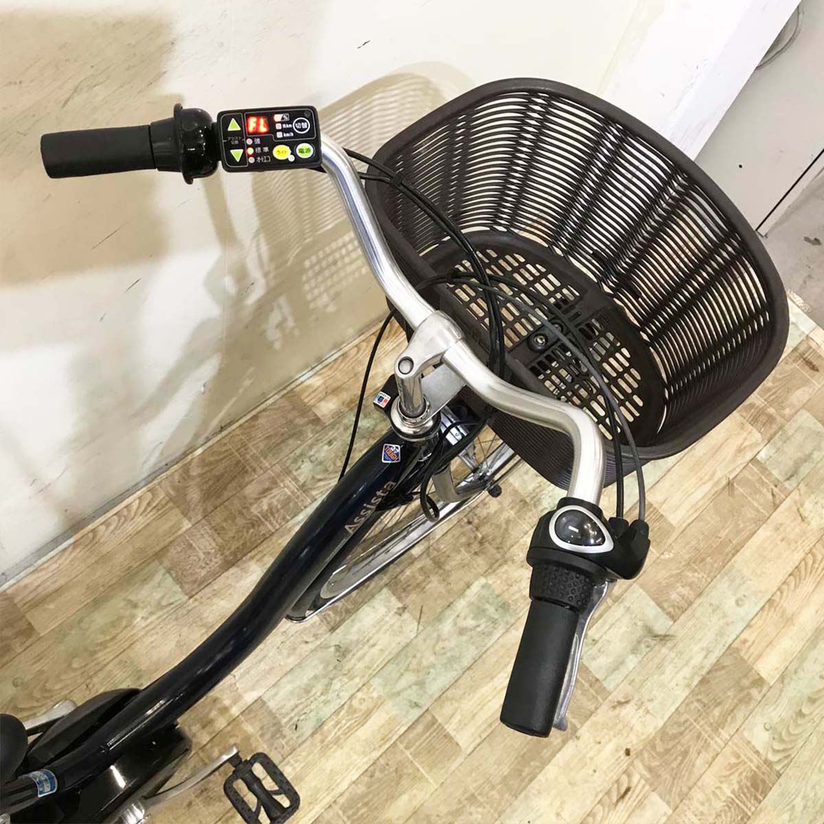 ブリヂストン アシスタ ファイン ネイビー 26インチ KY080 【中古車】
