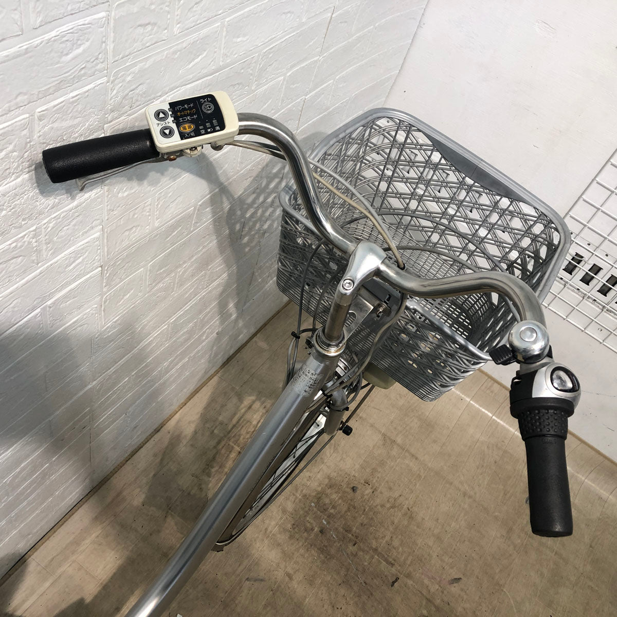 パナソニック ビビ NX シルバー 26インチ YS024 【中古車】