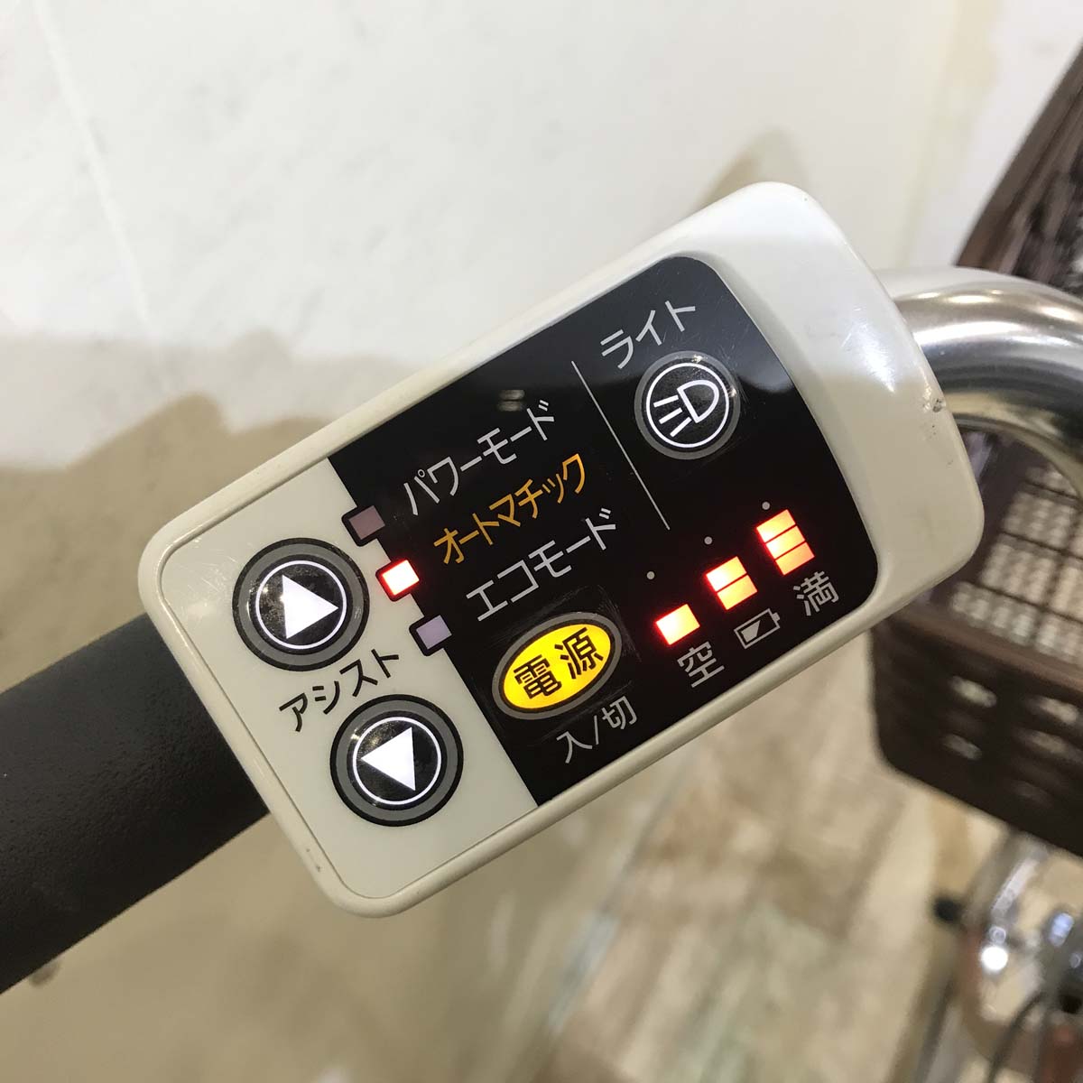 パナソニック ビビ DX ピンク 26インチ KD054 【中古車】