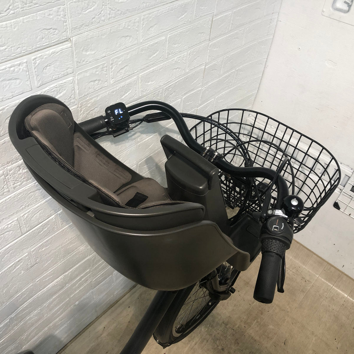ブリヂストン bikke MOB dd ビッケ モブ dd グレー 前24×後20インチ YX015 【中古車】