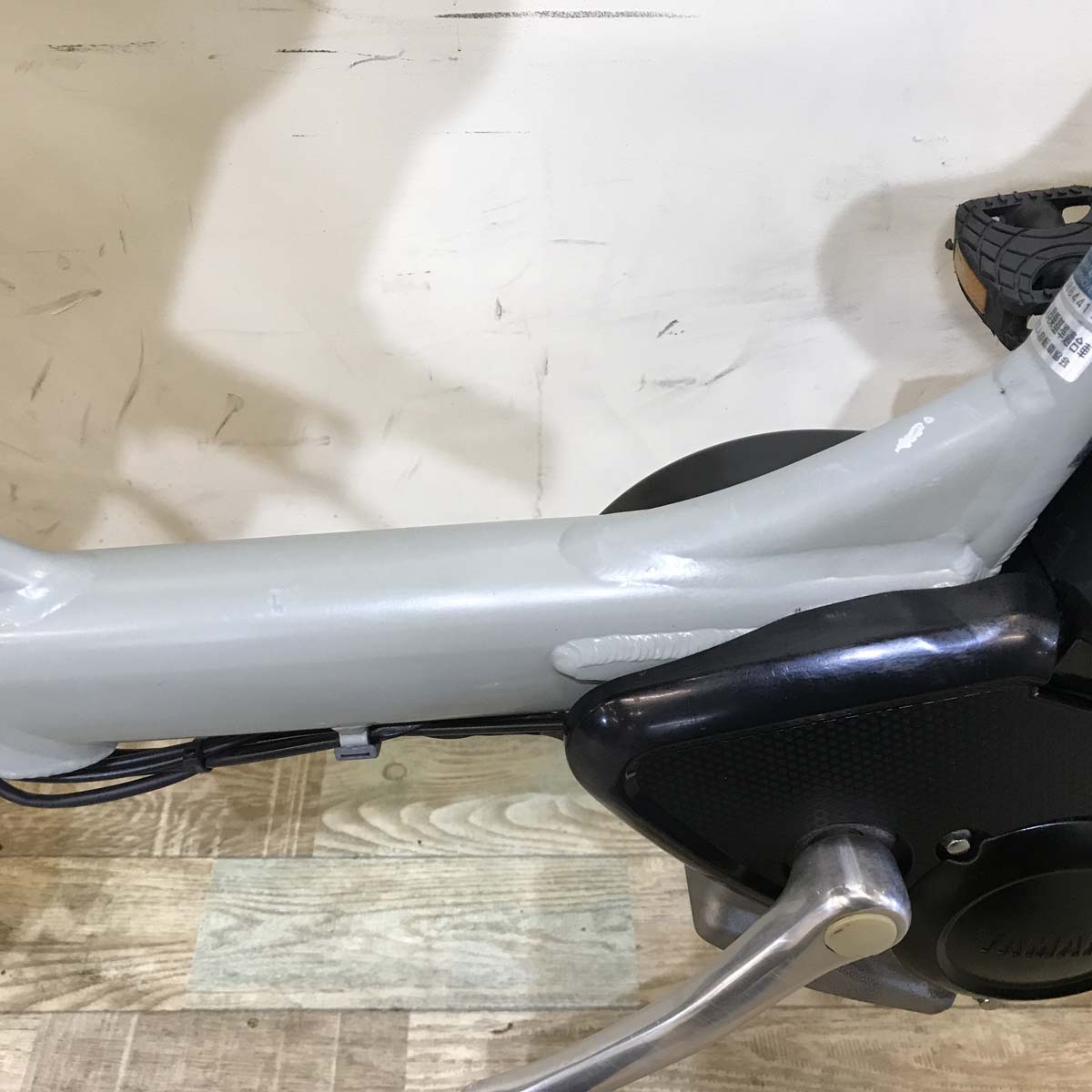 ブリヂストン アンジェリーノ プティット e グレー 20インチ KU004【中古車】