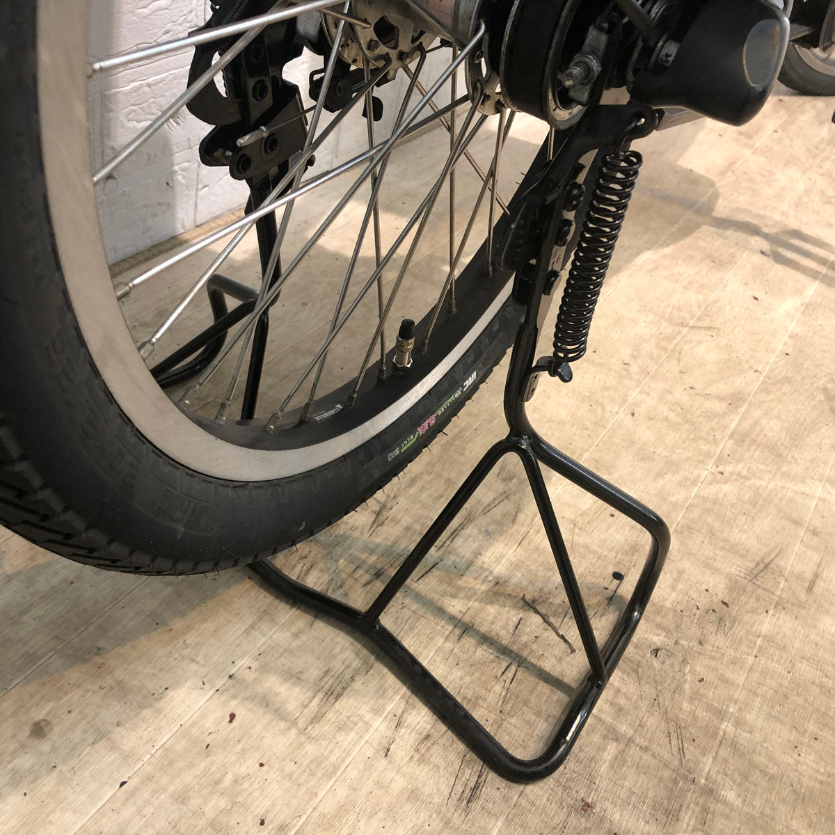 ブリヂストン bikke MOB dd ビッケ モブ dd グレー 前24×後20インチ YX015 【中古車】
