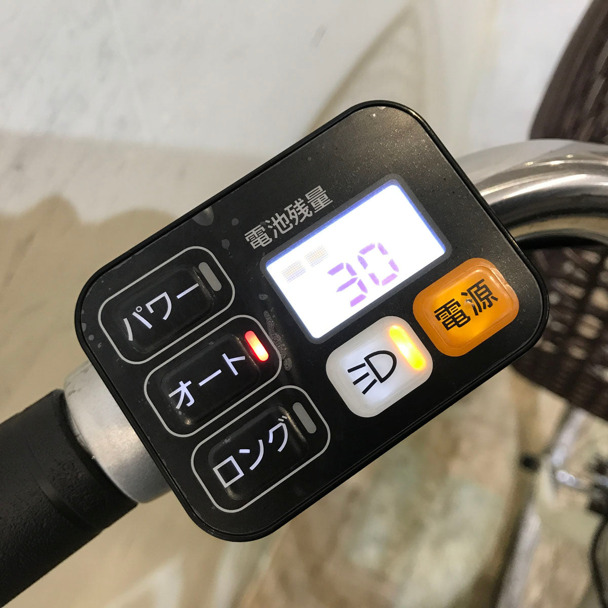 パナソニック ビビ LU ホワイト 24インチ KY088 【中古車】