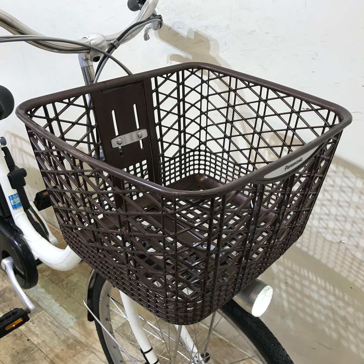 パナソニック ビビ LU ホワイト 24インチ KY088 【中古車】