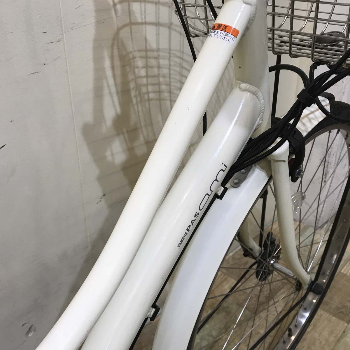 中古電動自転車 ヤマハ PAS Ami パス アミ ホワイト 26インチ KD061