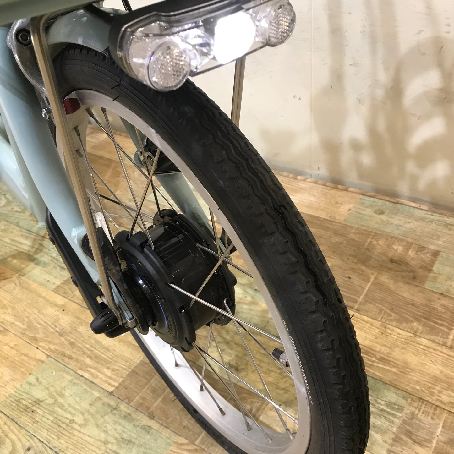 ブリヂストン フロンティア ラクット ワゴン ブルー 前20×後16インチ KP047 【中古車】
