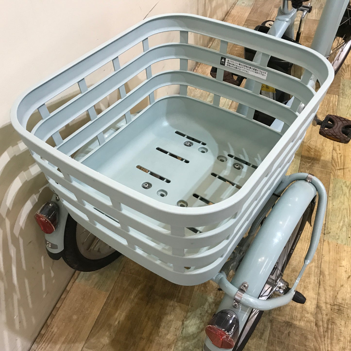 ブリヂストン フロンティア ラクット ワゴン ブルー 前20×後16インチ KP047 【中古車】