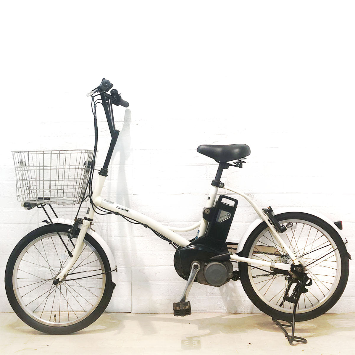 パナソニック シュガードロップ ホワイト 20インチ YX020 【中古車】