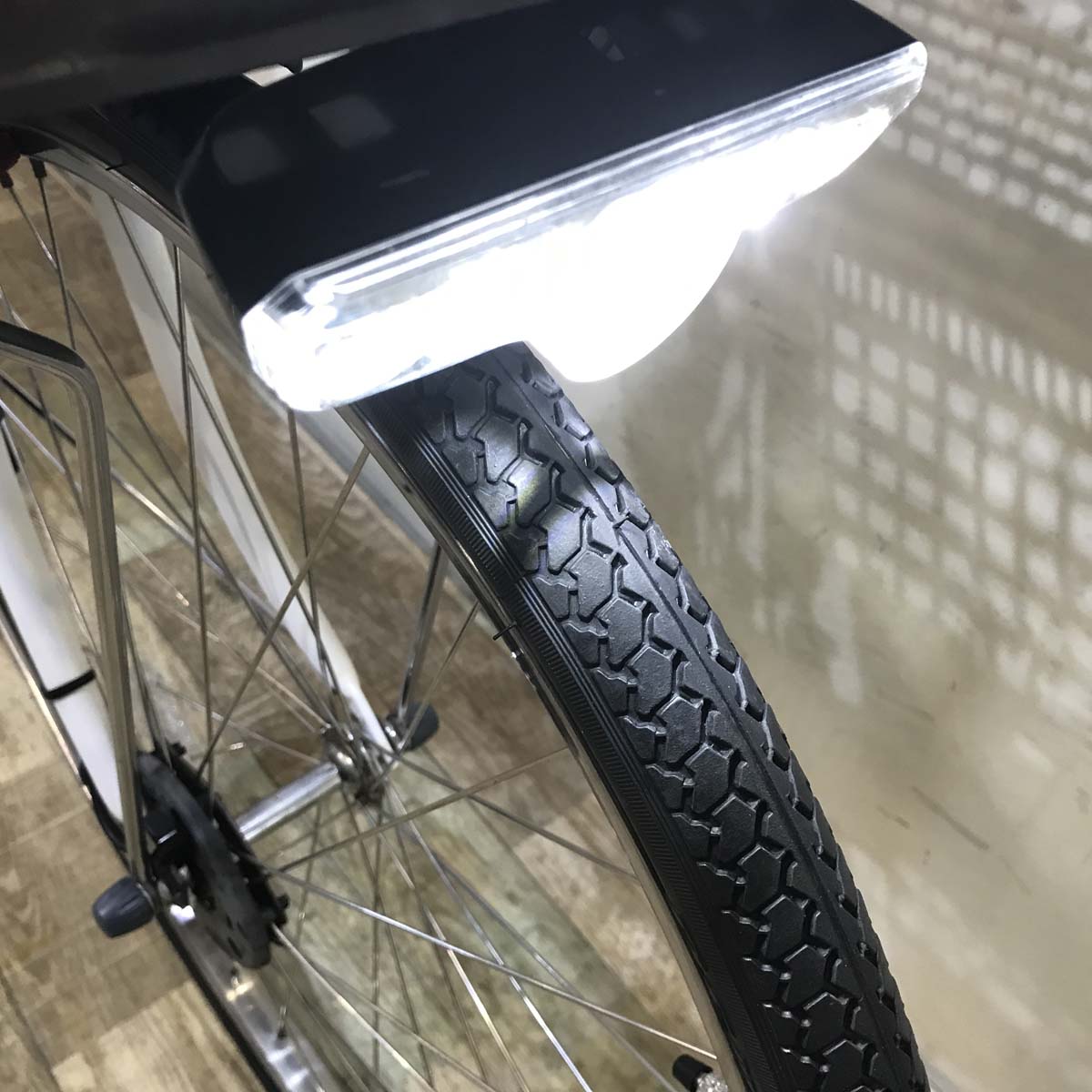 パナソニック ビビ DX ホワイト 24インチ KD063 【中古車】