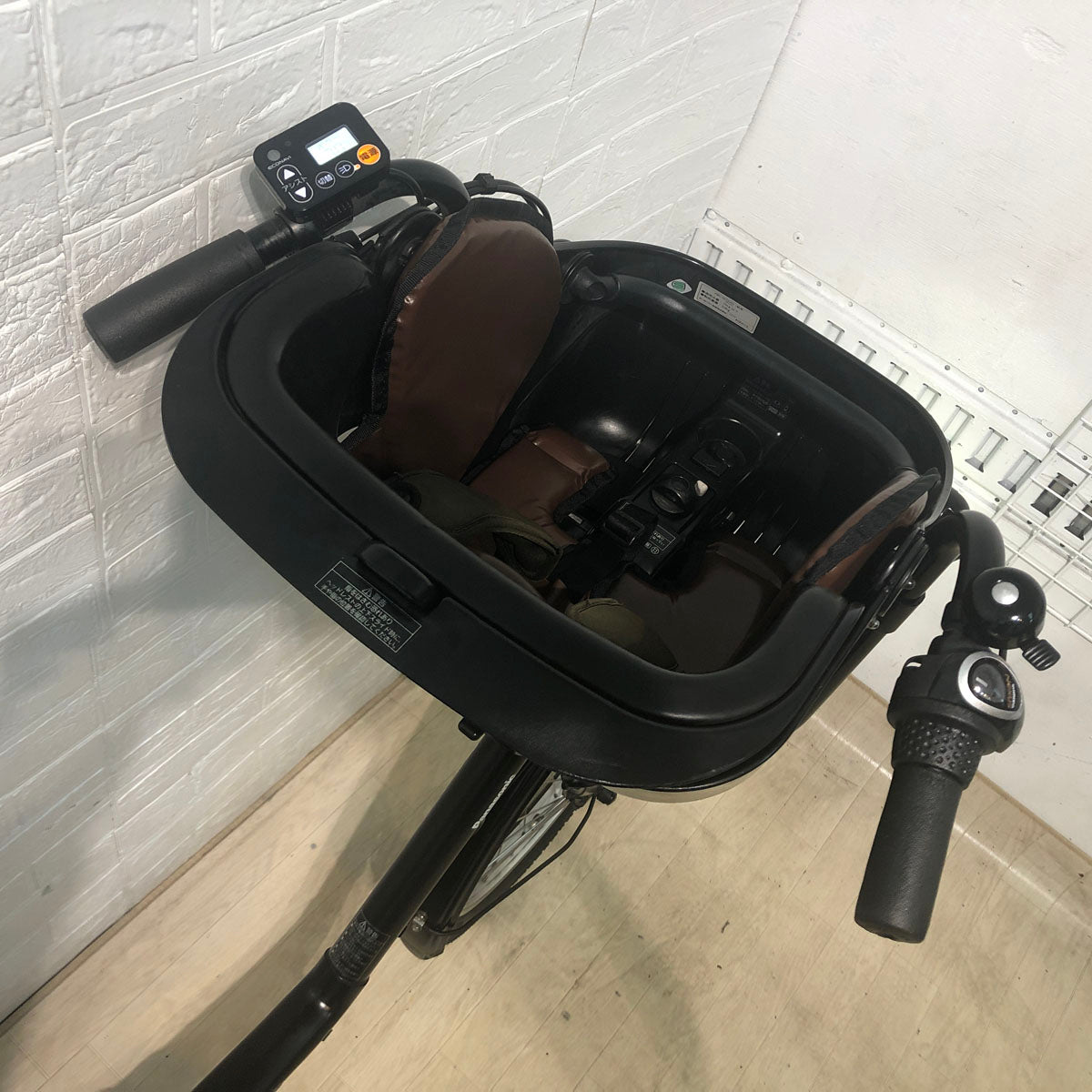 パナソニック ギュット ミニ DX ブラック 20インチ YX022【中古車】