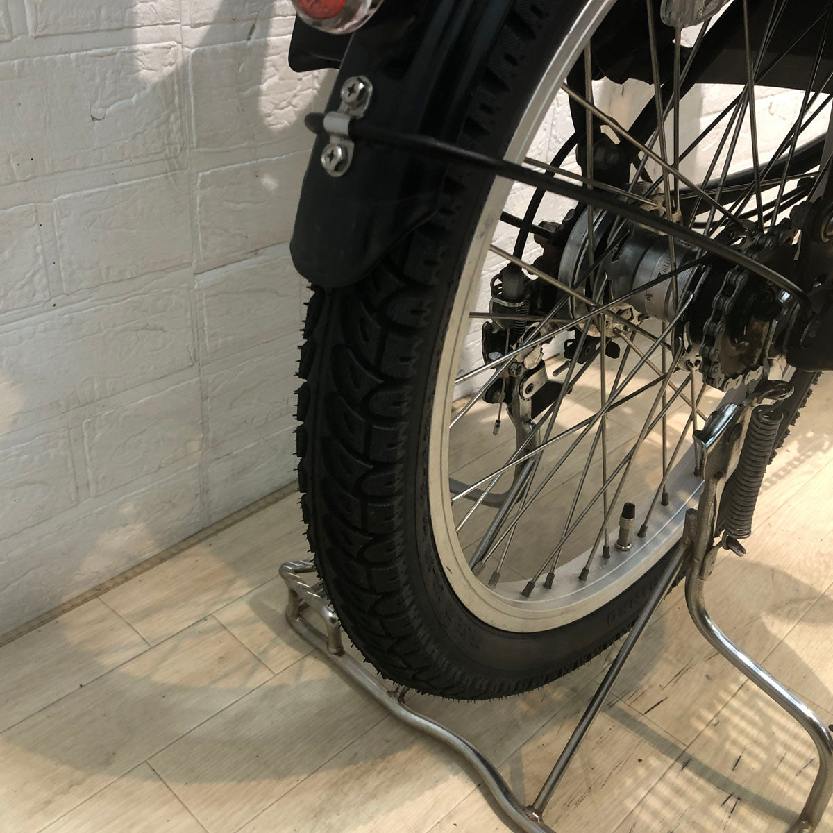 パナソニック ギュット ミニ DX ブラック 20インチ YX022【中古車】