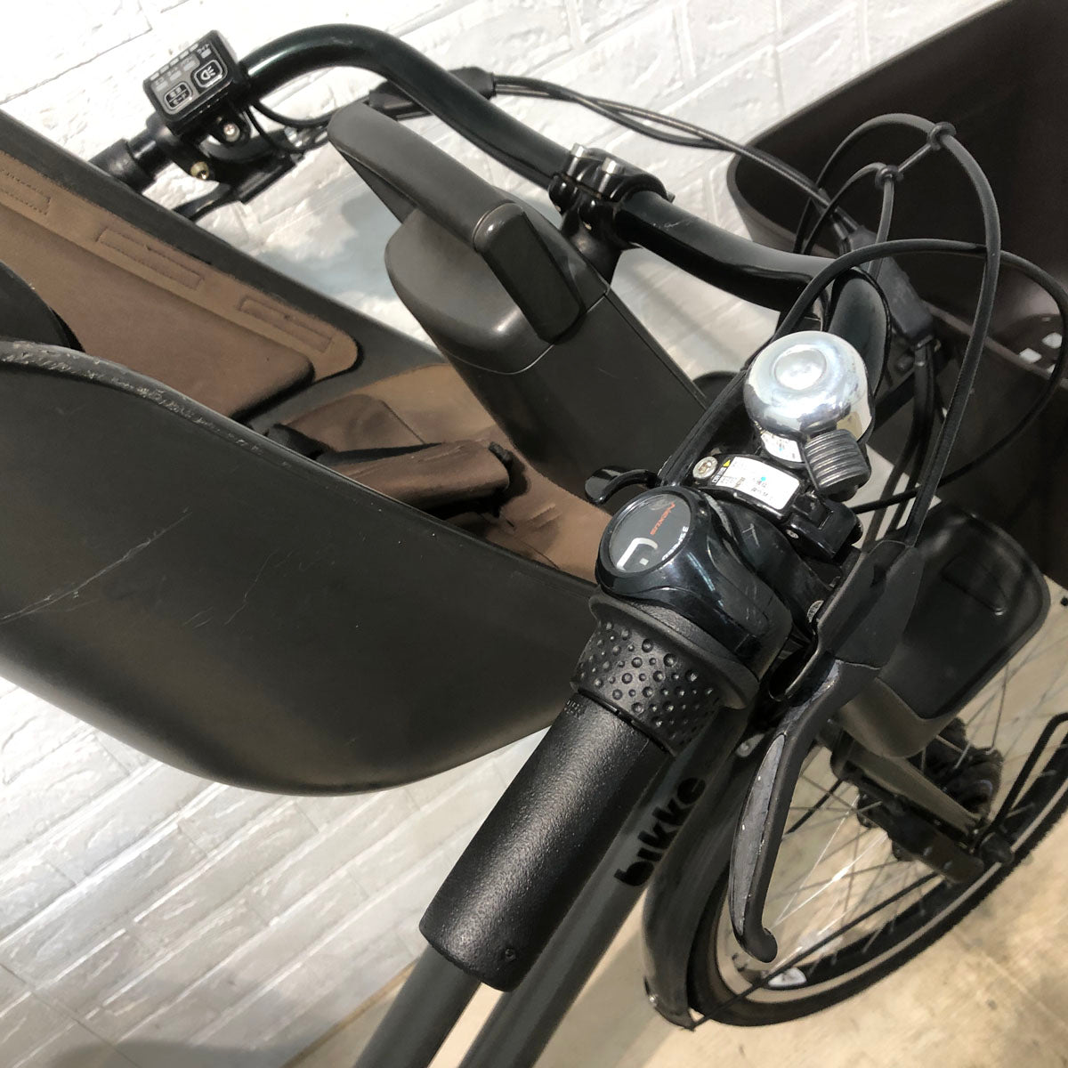 ブリヂストン bikke GRI ビッケ グリ グレー 前24×後20インチ YS037 【中古車】