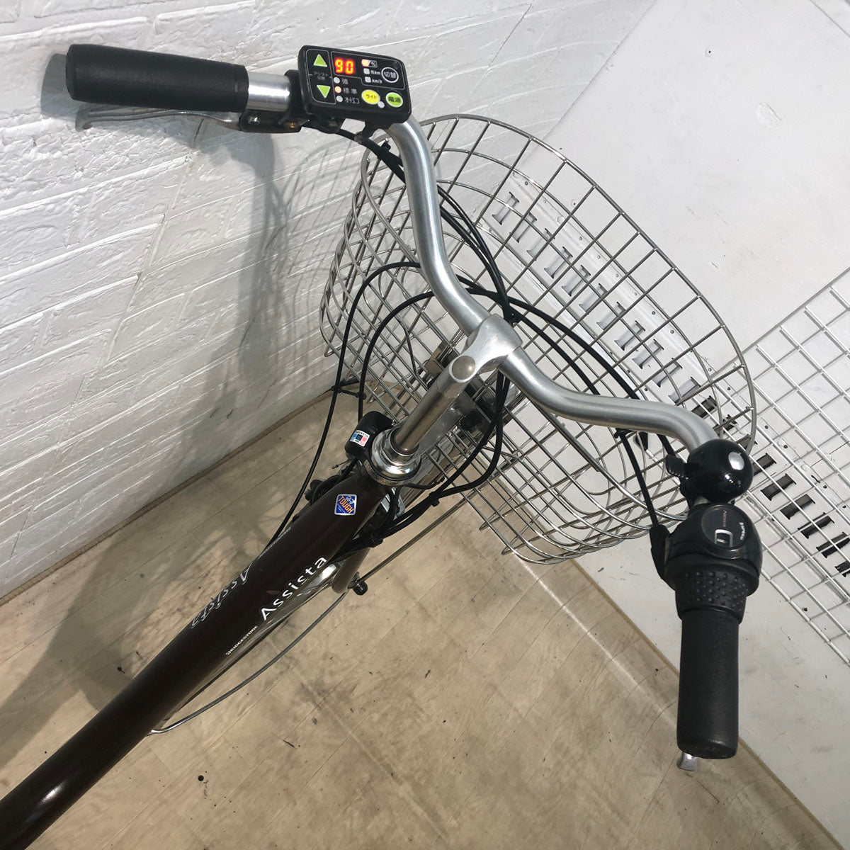 ブリヂストン アシスタ DX スペシャル ブラウン 26インチ YX027 【中古車】