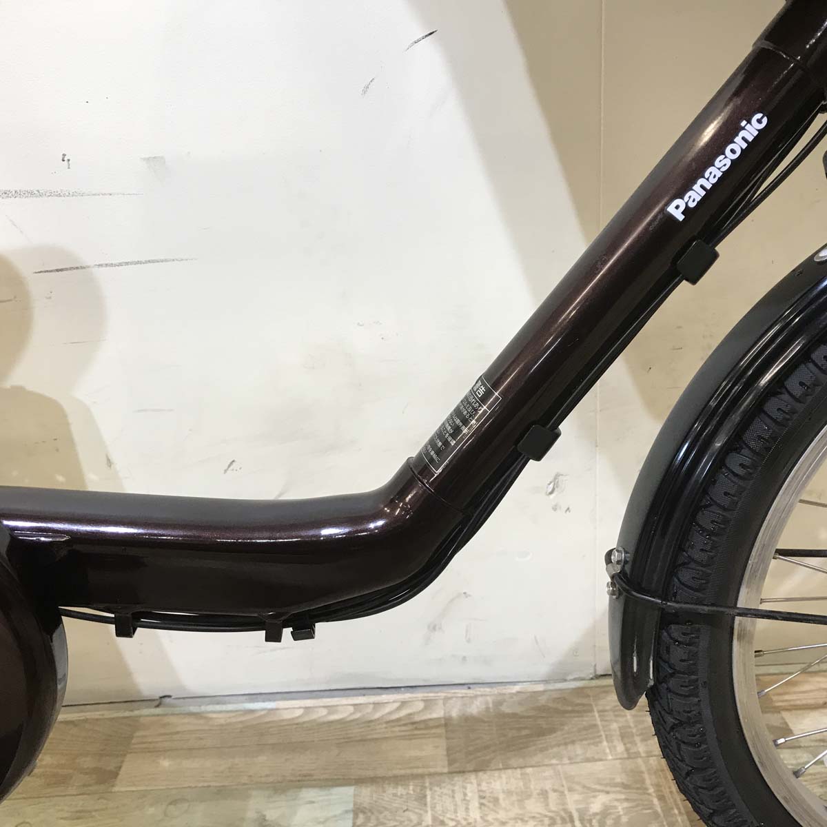 パナソニック ギュット ミニ DX ブラウン 20インチ KY096【中古車】