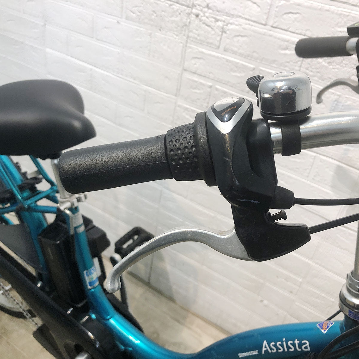 中古電動自転車 ブリヂストン アシスタ ファイン ブルー 26インチ YE104