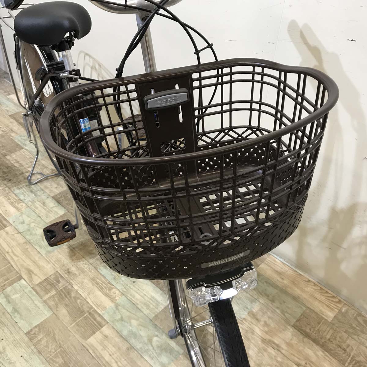 ブリヂストン アシスタ DX ブラウン 24インチ KU018 【中古車】