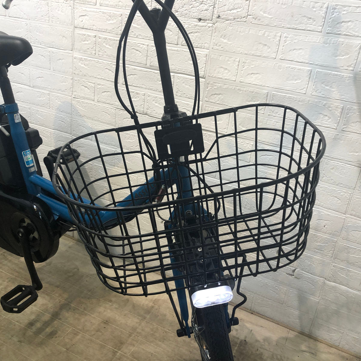 中古電動自転車 ブリヂストン アシスタ ファイン ミニ ブルー 前20×後18インチ YE107