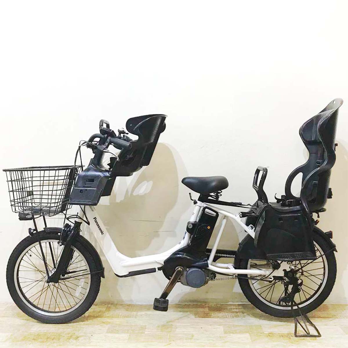 パナソニック ギュット アニーズ ホワイト 20インチ KD074【中古車】