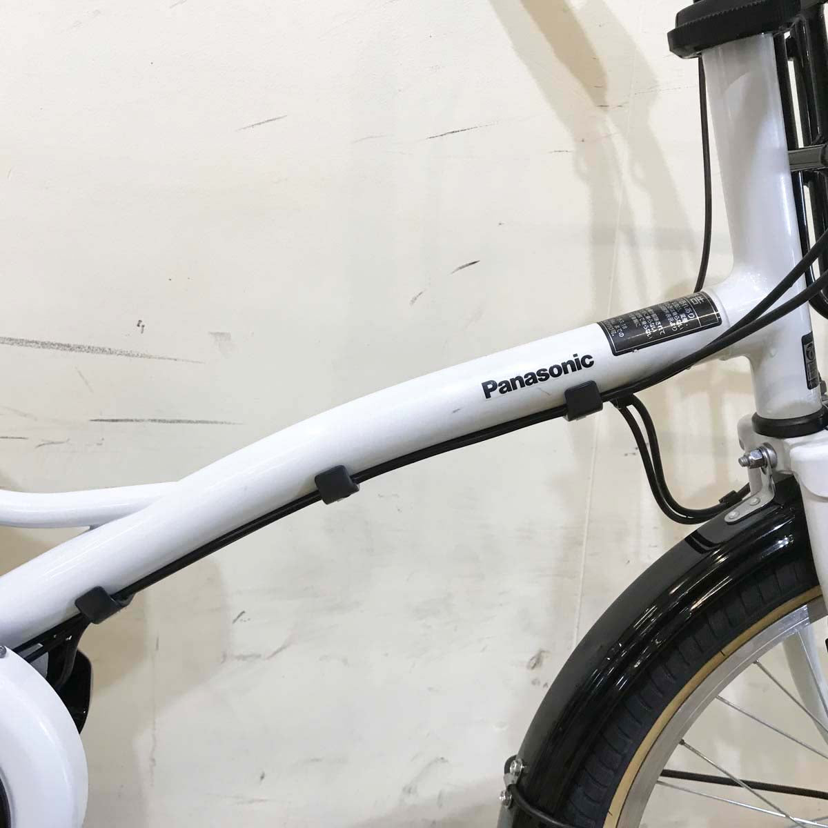 パナソニック グリッター ホワイト 20インチ KY102 【中古車】
