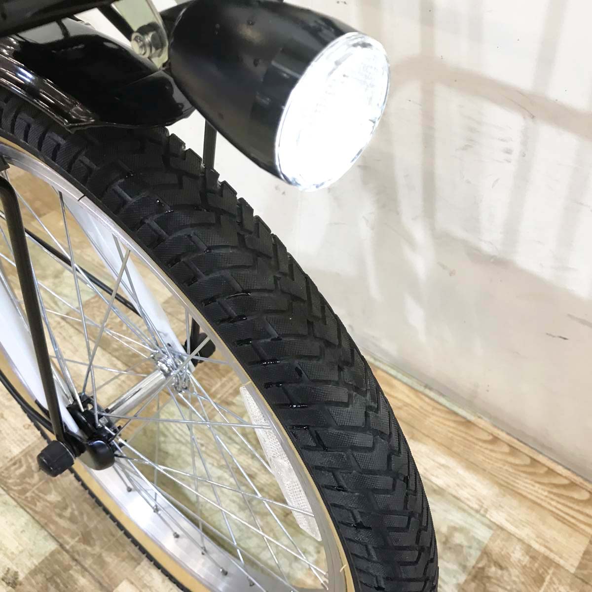 パナソニック グリッター ホワイト 20インチ KY102 【中古車】