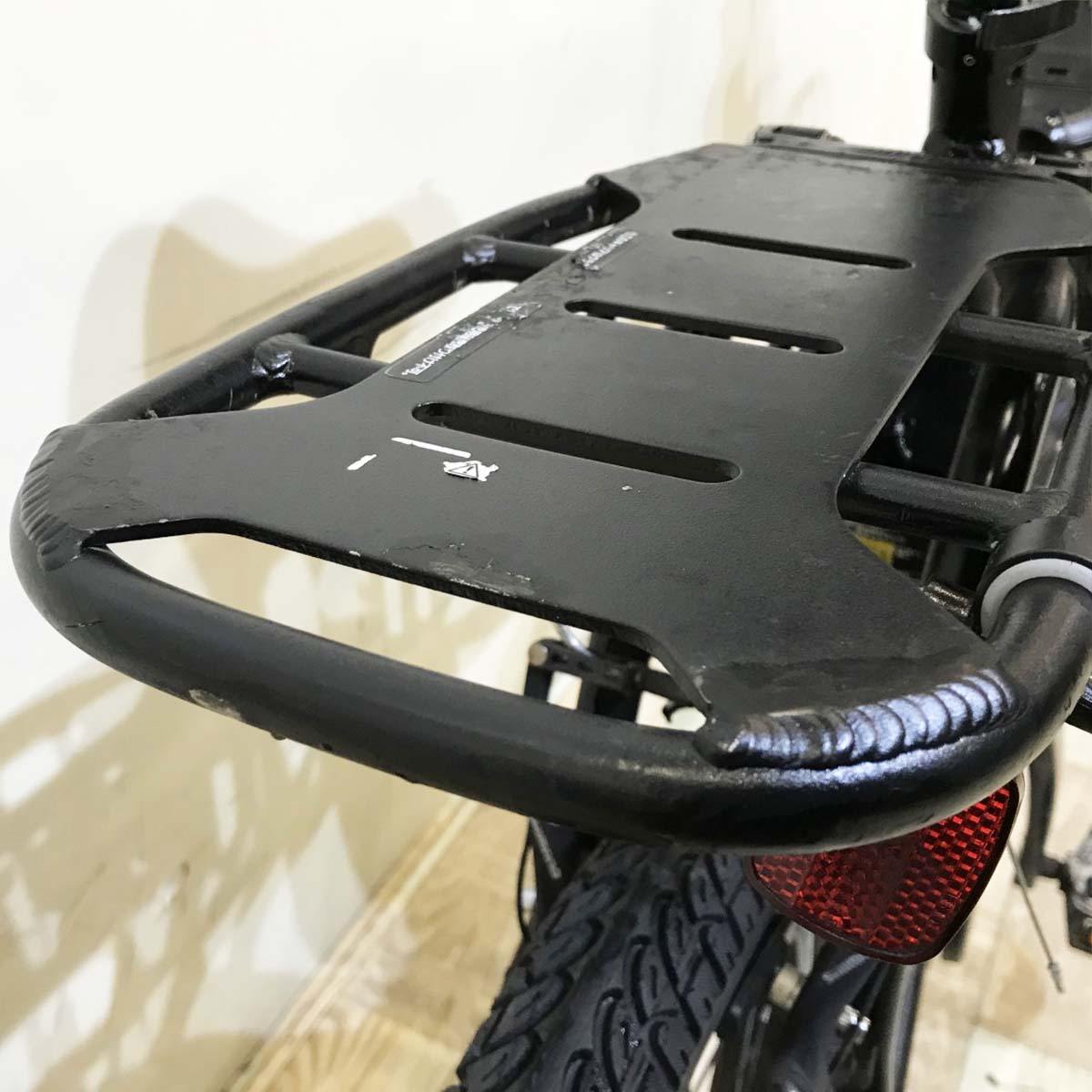 パナソニック EZ ブラック 20インチ KI024 【中古車】