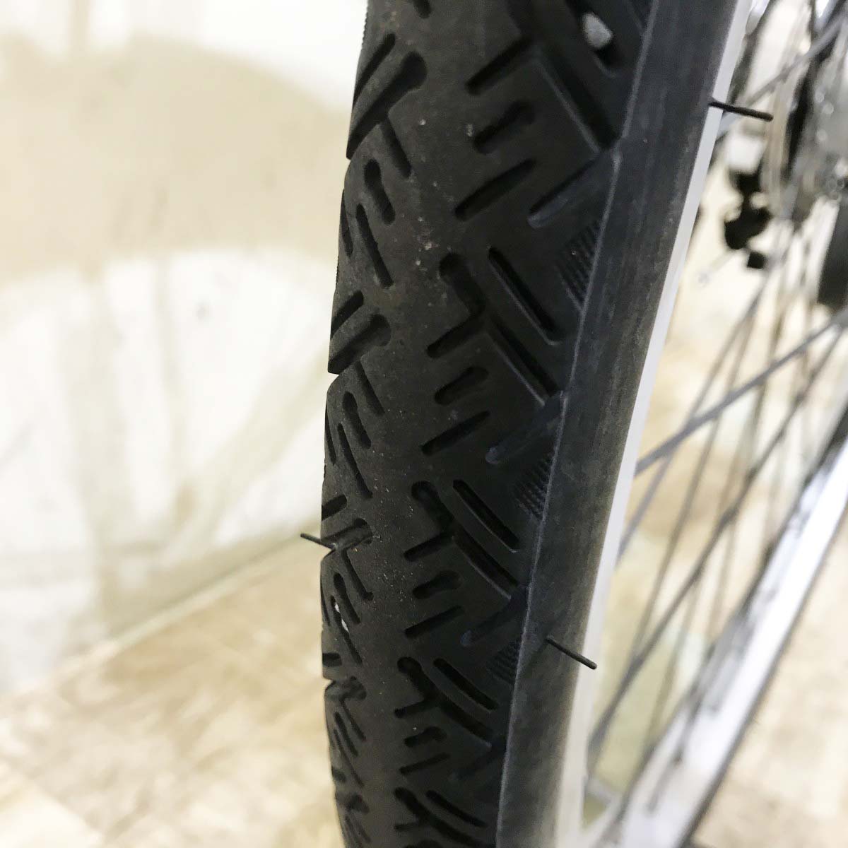 ブリヂストン アシスタ シルバー 26インチ KI025 【中古車】