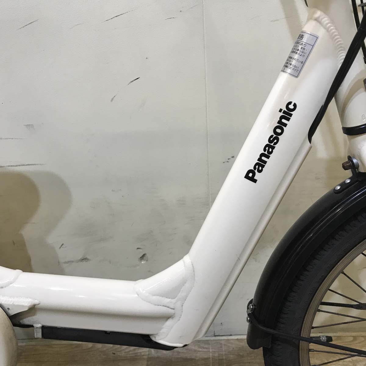 パナソニック ギュット アニーズ ホワイト 20インチ KD082【中古車】