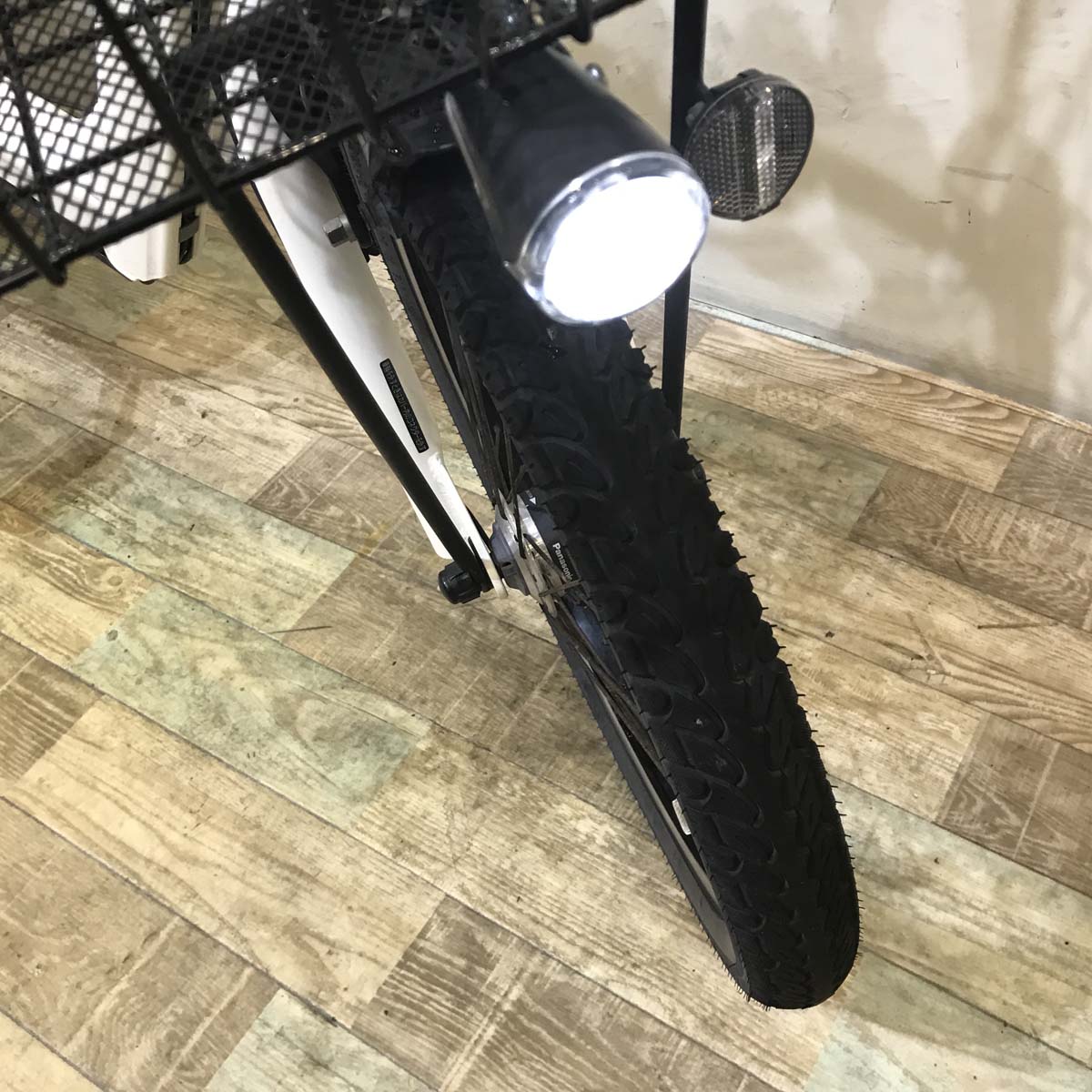 パナソニック ギュット アニーズ ホワイト 20インチ KD082【中古車】