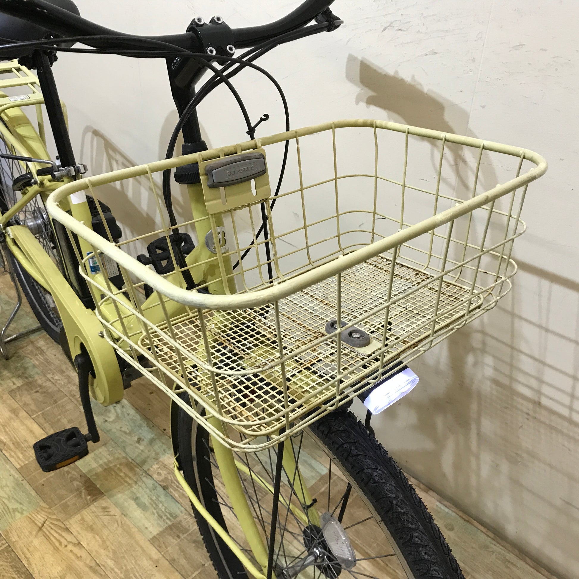 ブリヂストン ステップクルーズ e イエロー 26インチ KP070 【中古車 