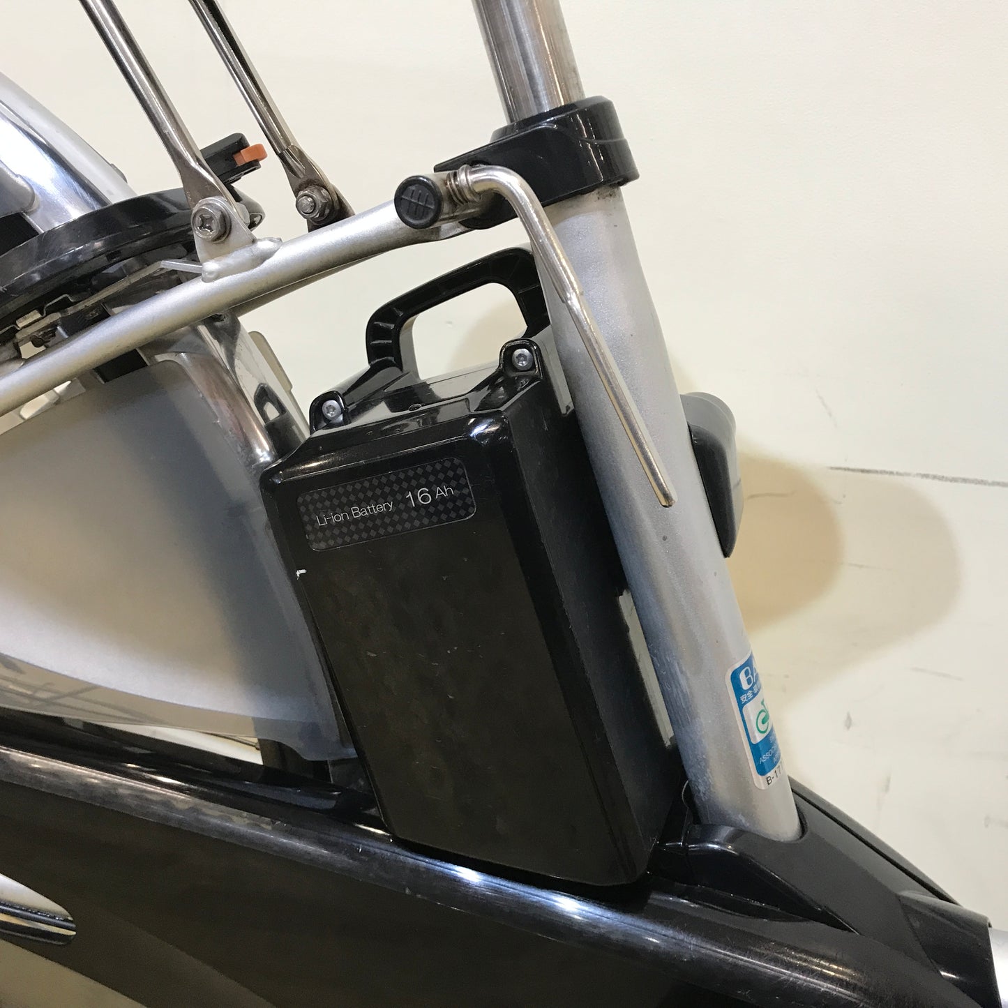 パナソニック ビビ DX シルバー 26インチ KP072 【中古車】