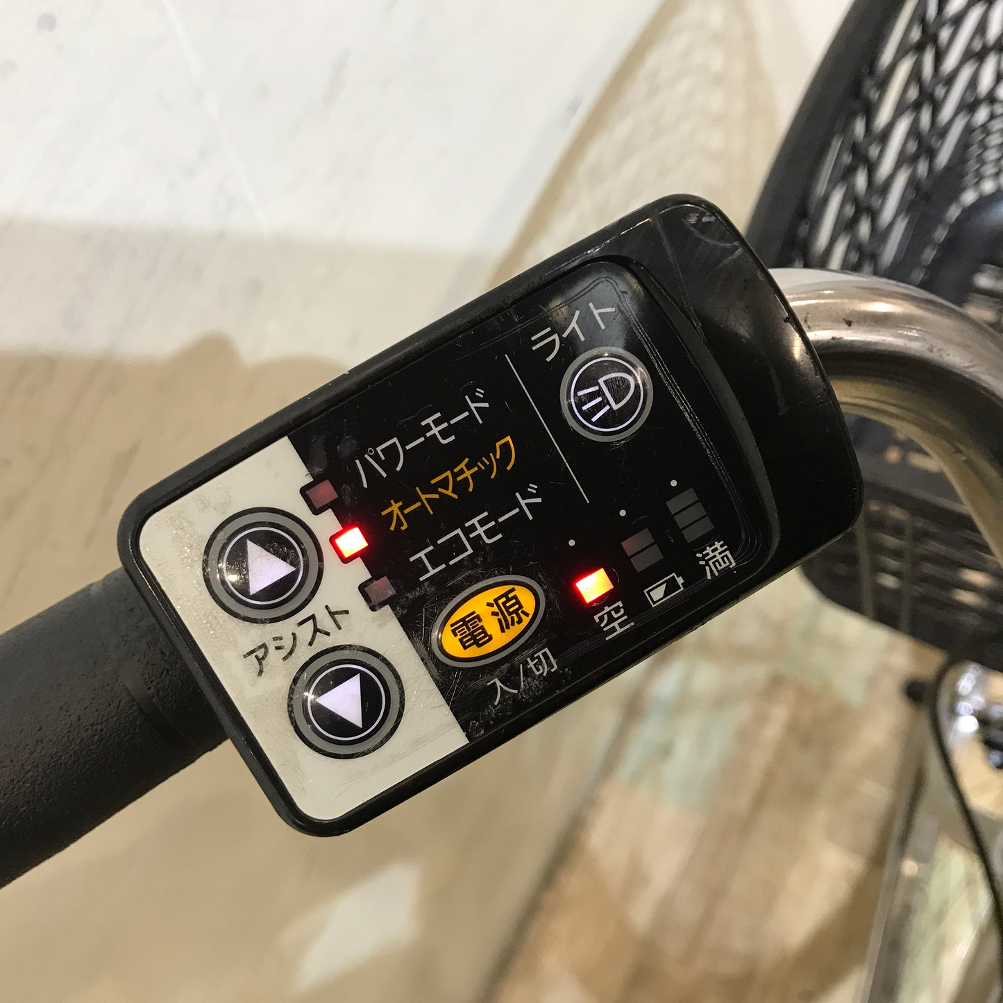 パナソニック ビビ DX シルバー 26インチ KP072 【中古車】