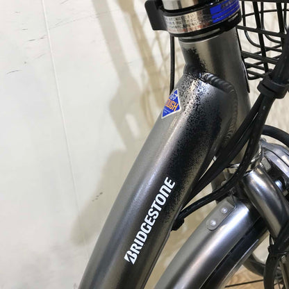 ブリヂストン フロンティア シルバー 26インチ KU036  【中古車】