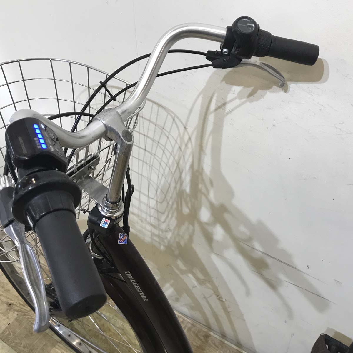 中古電動自転車 ブリヂストン フロンティア ロイヤル ブラウン 26