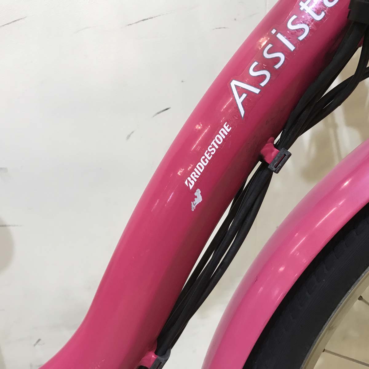 ブリヂストン アシスタ DX ピンク 26インチ KU037  【中古車】