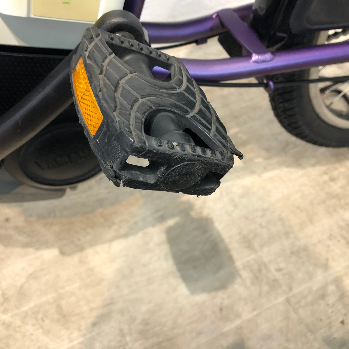ヤマハ PAS Kiss mini パス キッス ミニ パープル 20インチ YN077【中古車】