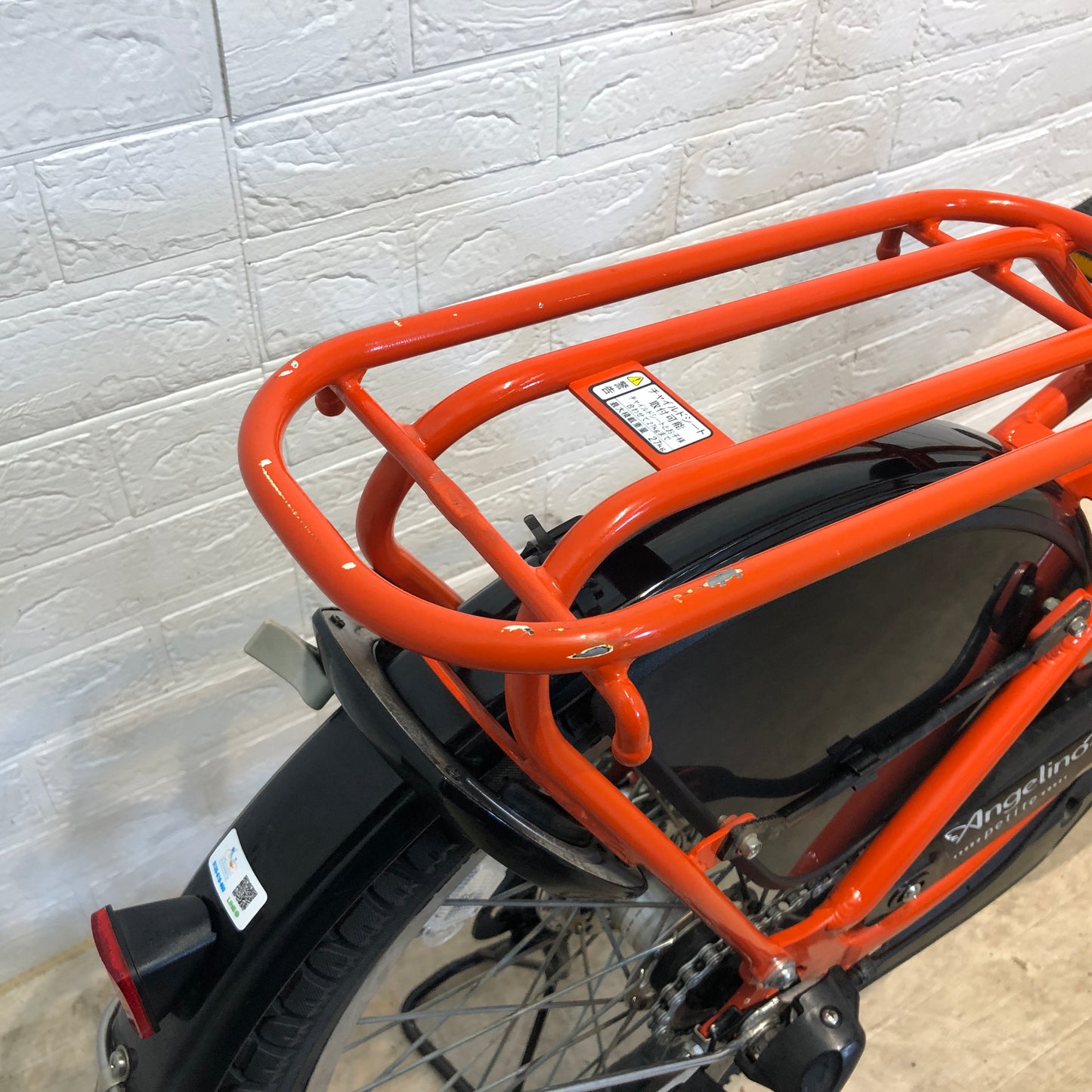 ブリヂストン アンジェリーノ プティット e オレンジ 20インチ YN078【中古車】