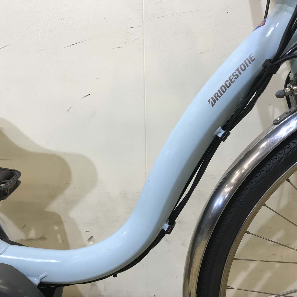 中古電動自転車 ブリヂストン アシスタ U DX ブルー 26インチ KD096  