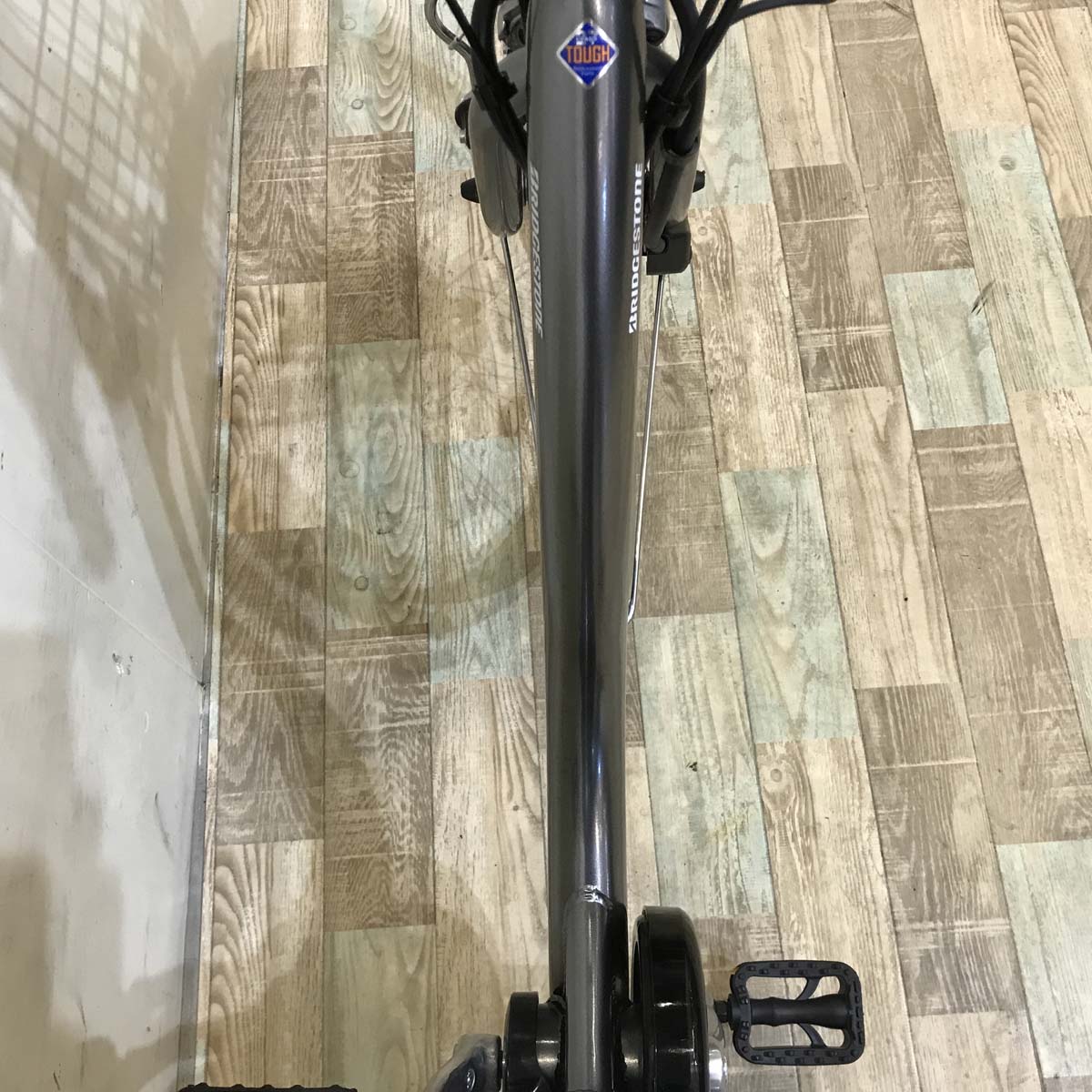 ブリヂストン フロンティア シルバー 26インチ KU045  【中古車】