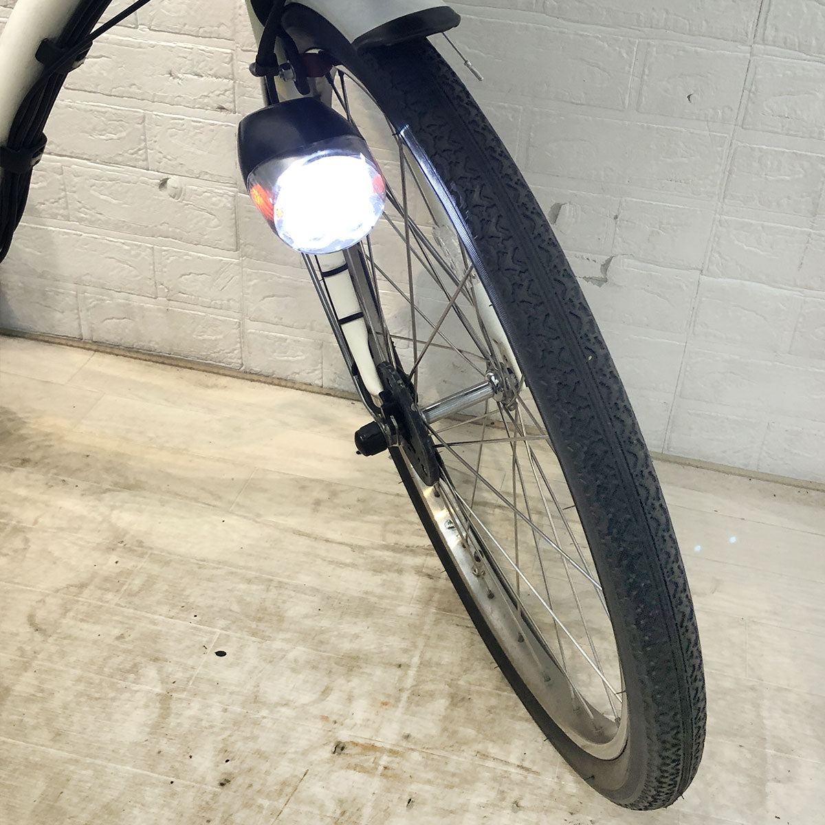 中古電動自転車 パナソニック ギュット ホワイト 前22×後26インチ 中古電動自転車 パナソニック ギュット ホワイト 前22×後26インチ