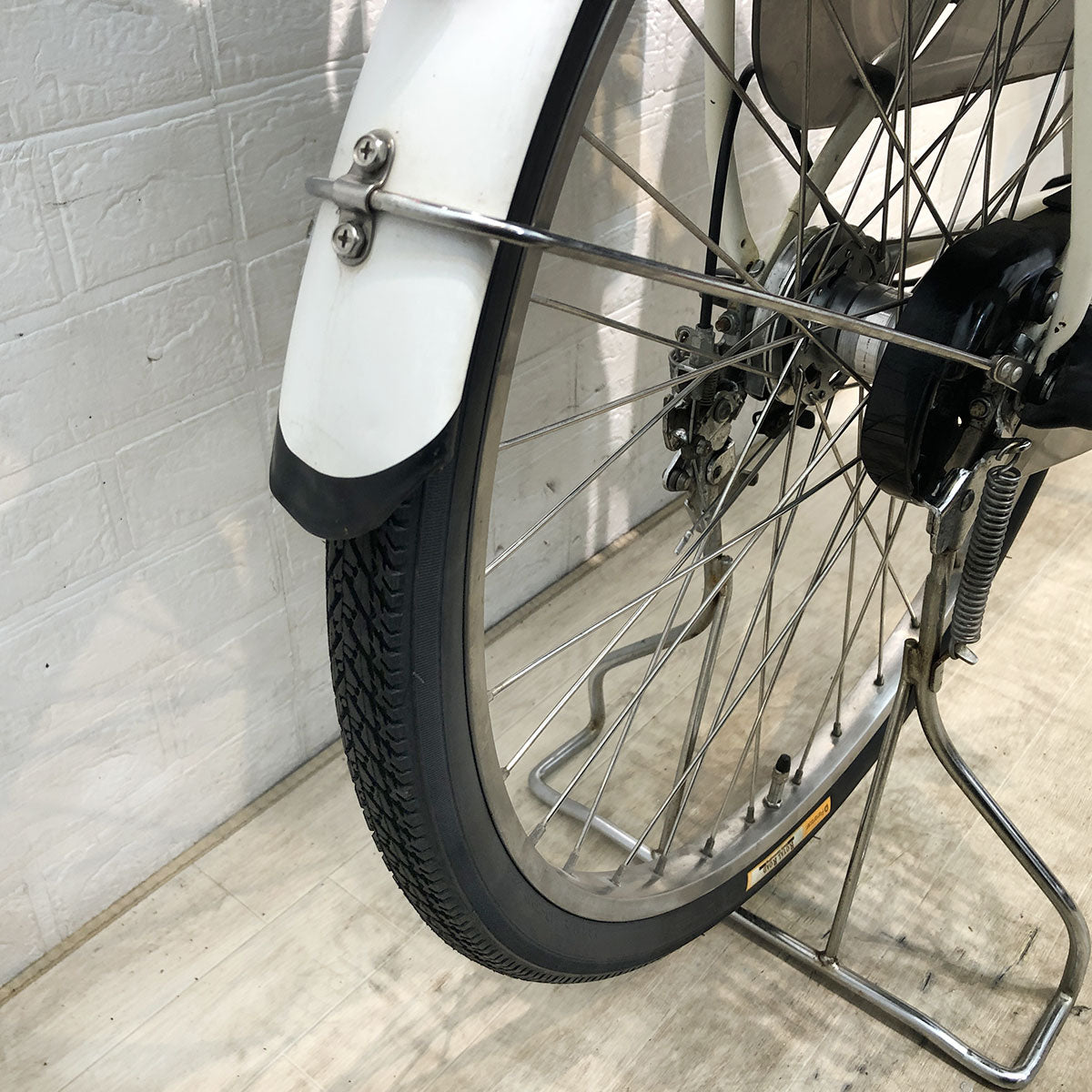 中古電動自転車 パナソニック ギュット ホワイト 前22×後26インチ