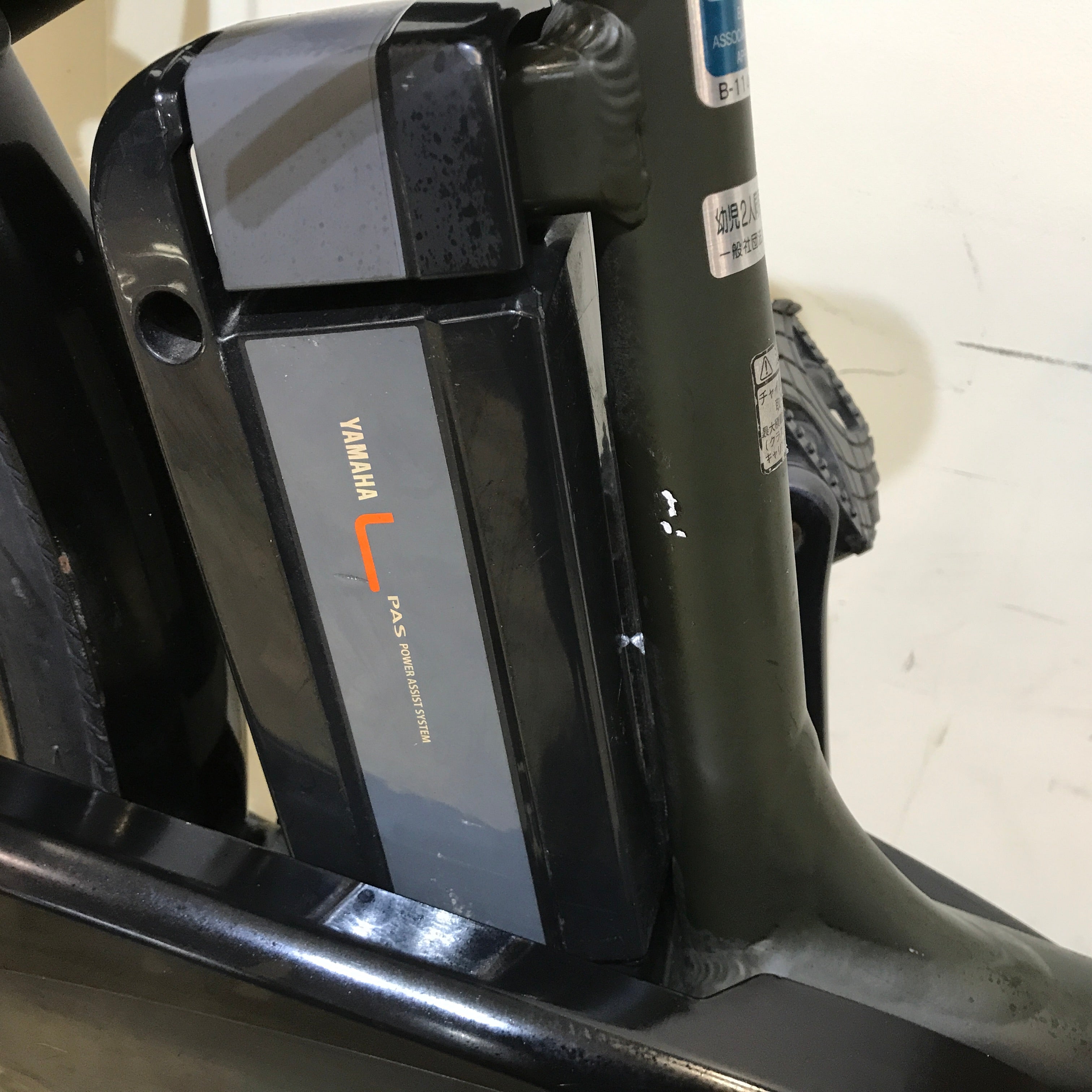 ヤマハ PAS Kiss パス キッス カーキ 前22×後26インチ KP087 【中古車