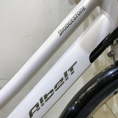 ブリヂストン アルベルトe（デュアルドライブ） ホワイト 27インチ KI047 【中古車】
