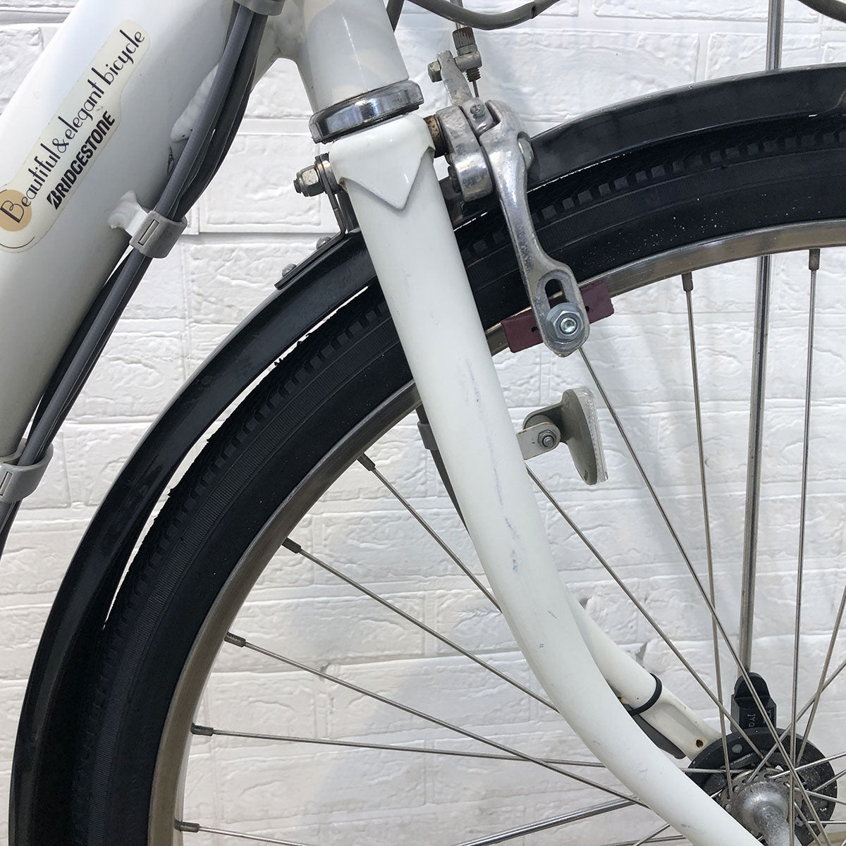 ブリヂストン ボーテ アシスタ ホワイト 26インチ YE139【中古車】