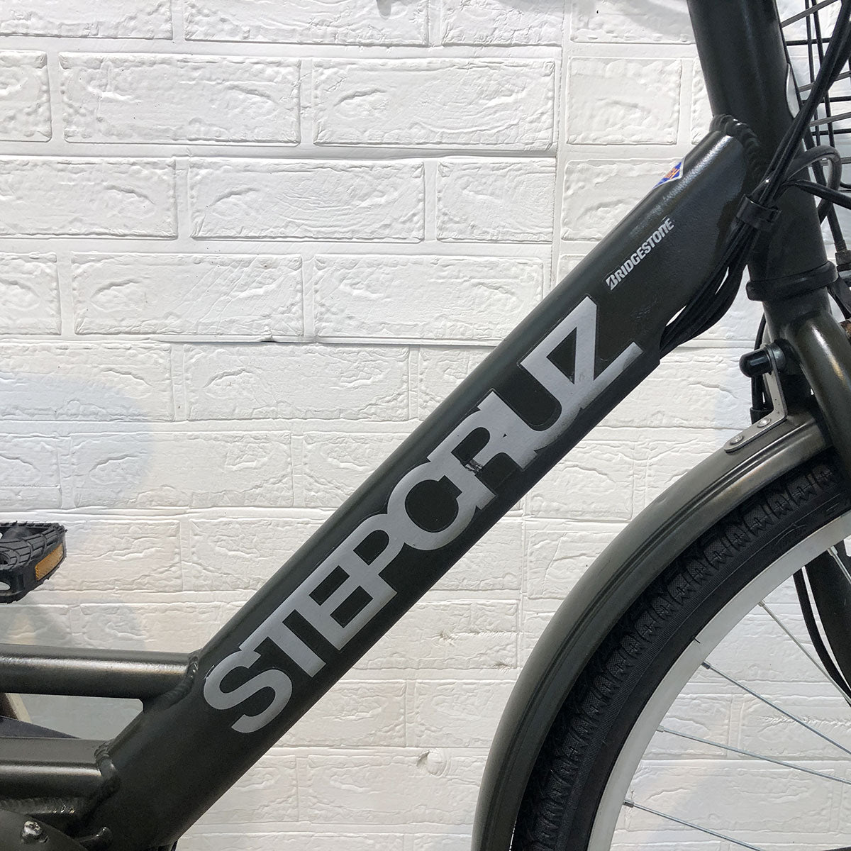 Ｄ201　★整備済み　中古電動自転車★ブリヂストン　ステップクルーズ【26インチ　カーキ　6Ah】 BRIDGESTONE（ブリヂストン） 【電動アシスト自転車 中古