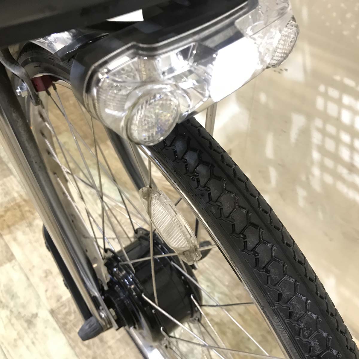 ブリヂストン フロンティア シルバー 24インチ KY133 【中古車】