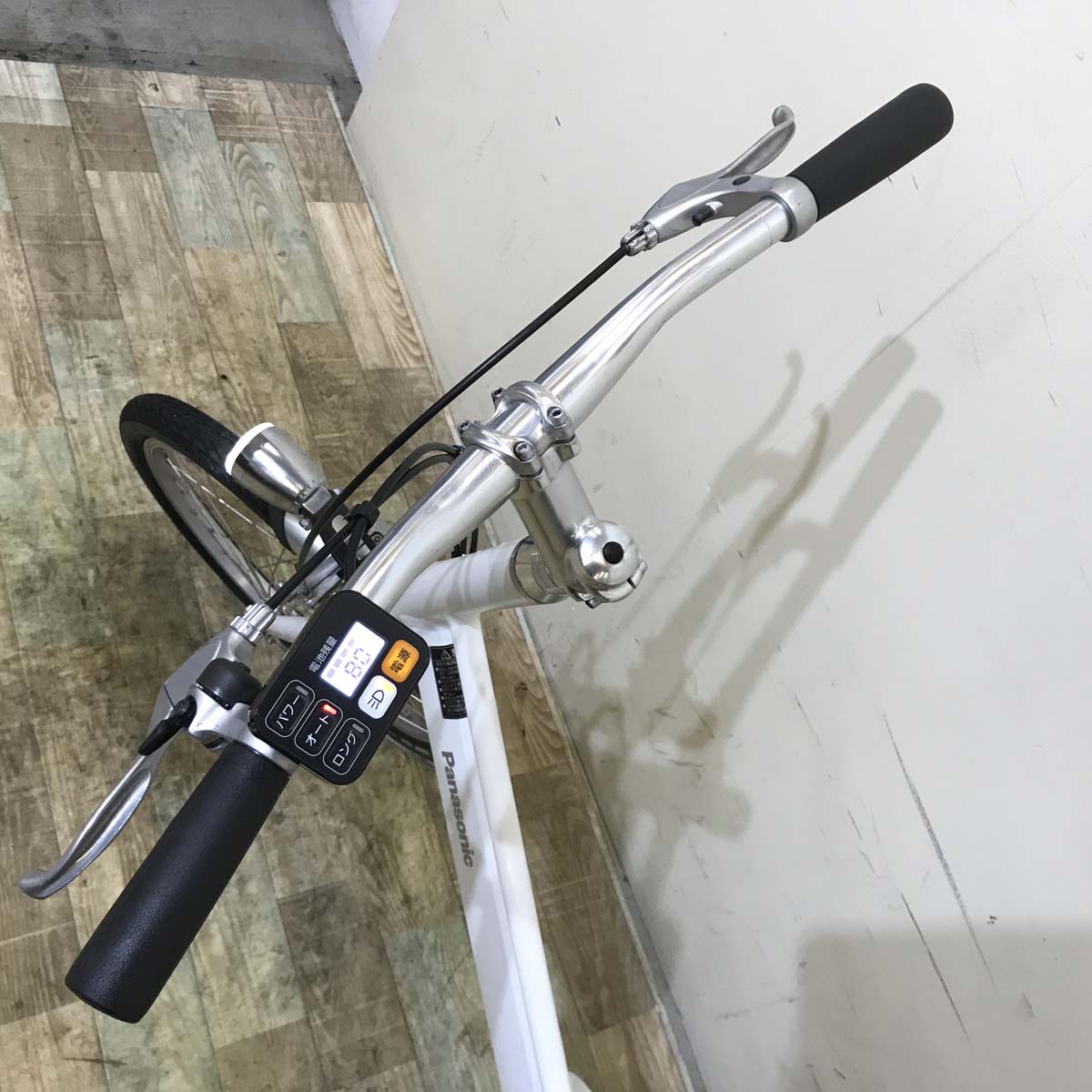 パナソニック J コンセプト ホワイト 20インチ KY134 【中古車】