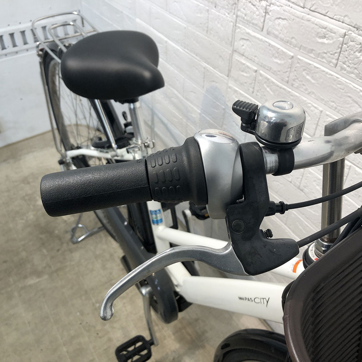 中古電動自転車 ヤマハ PAS CITY SP5 パス シティ SP5 ホワイト 27 