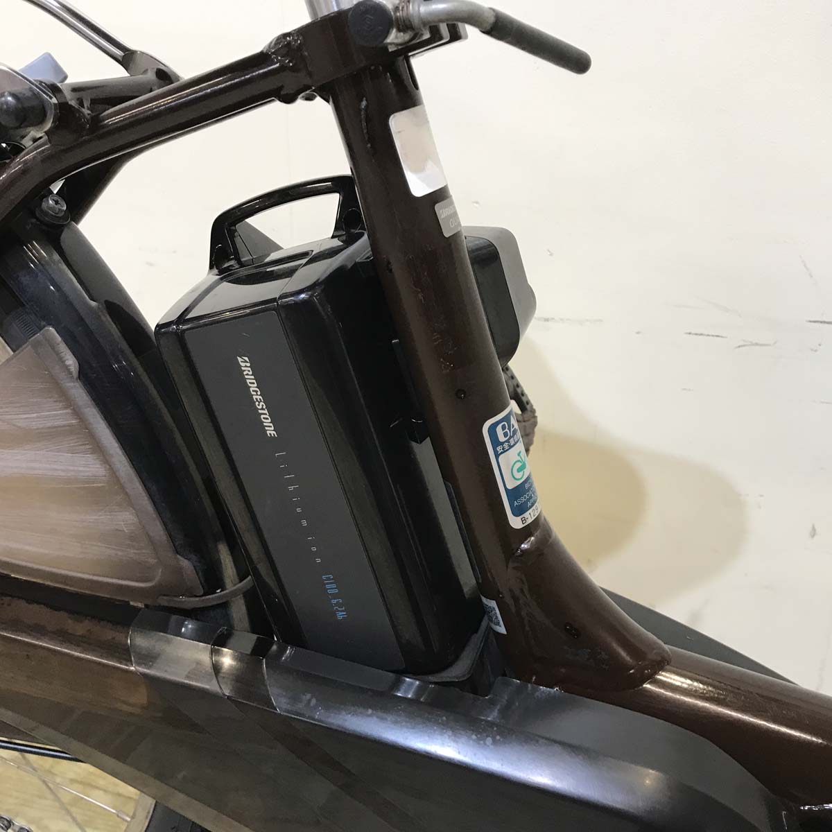 ブリヂストン アシスタ DX ブラウン 24インチ KU057 【中古車】