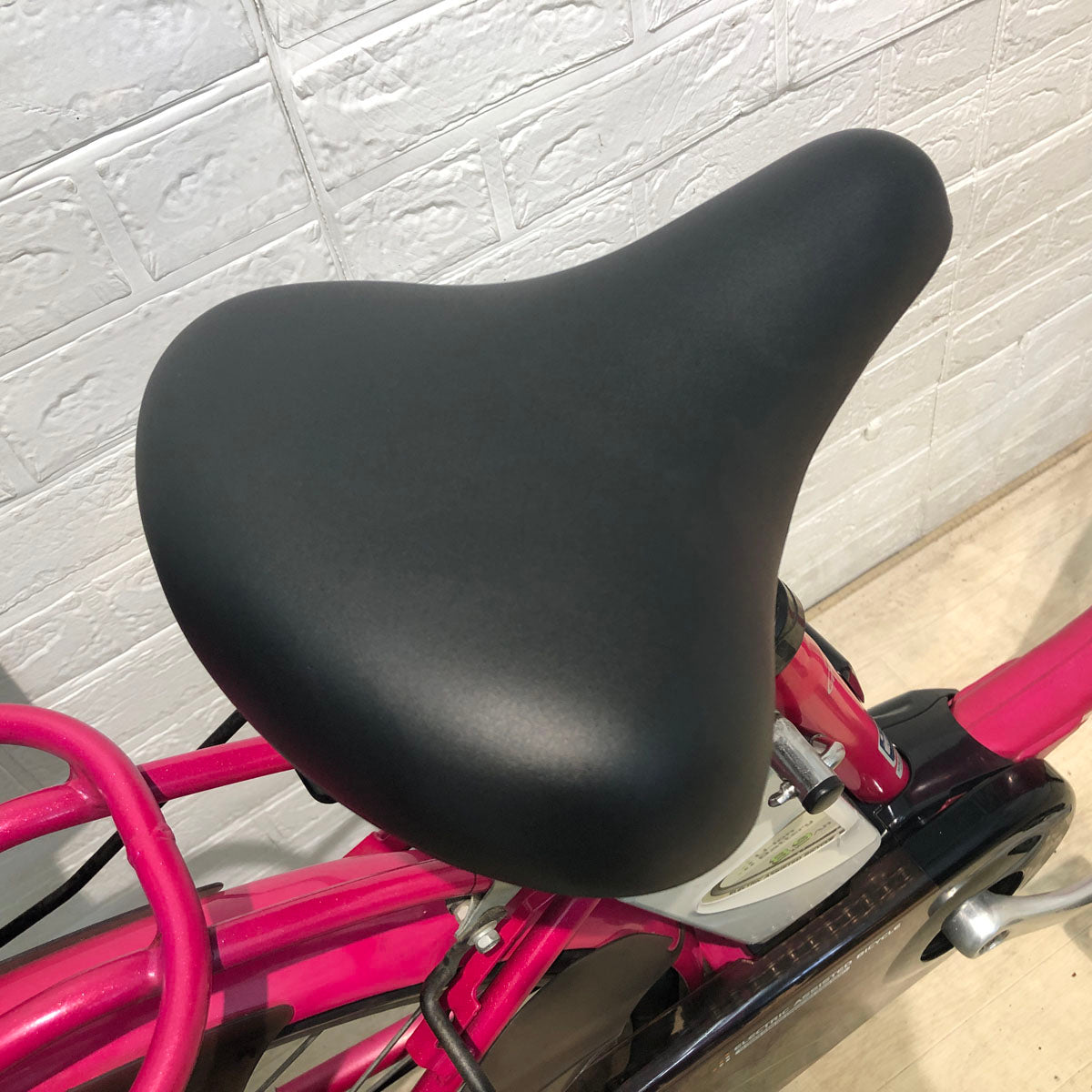 整備済☆送料込！パナソニック ギュットプラス 26インチ 電動アシスト中古車 中古電動自転車 パナソニック ギュット プラス ピンク 26インチ YX070