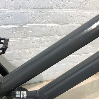 ブリヂストン bikke GRI ビッケ グリ グレー 前24×後20インチ YX073 【中古車】